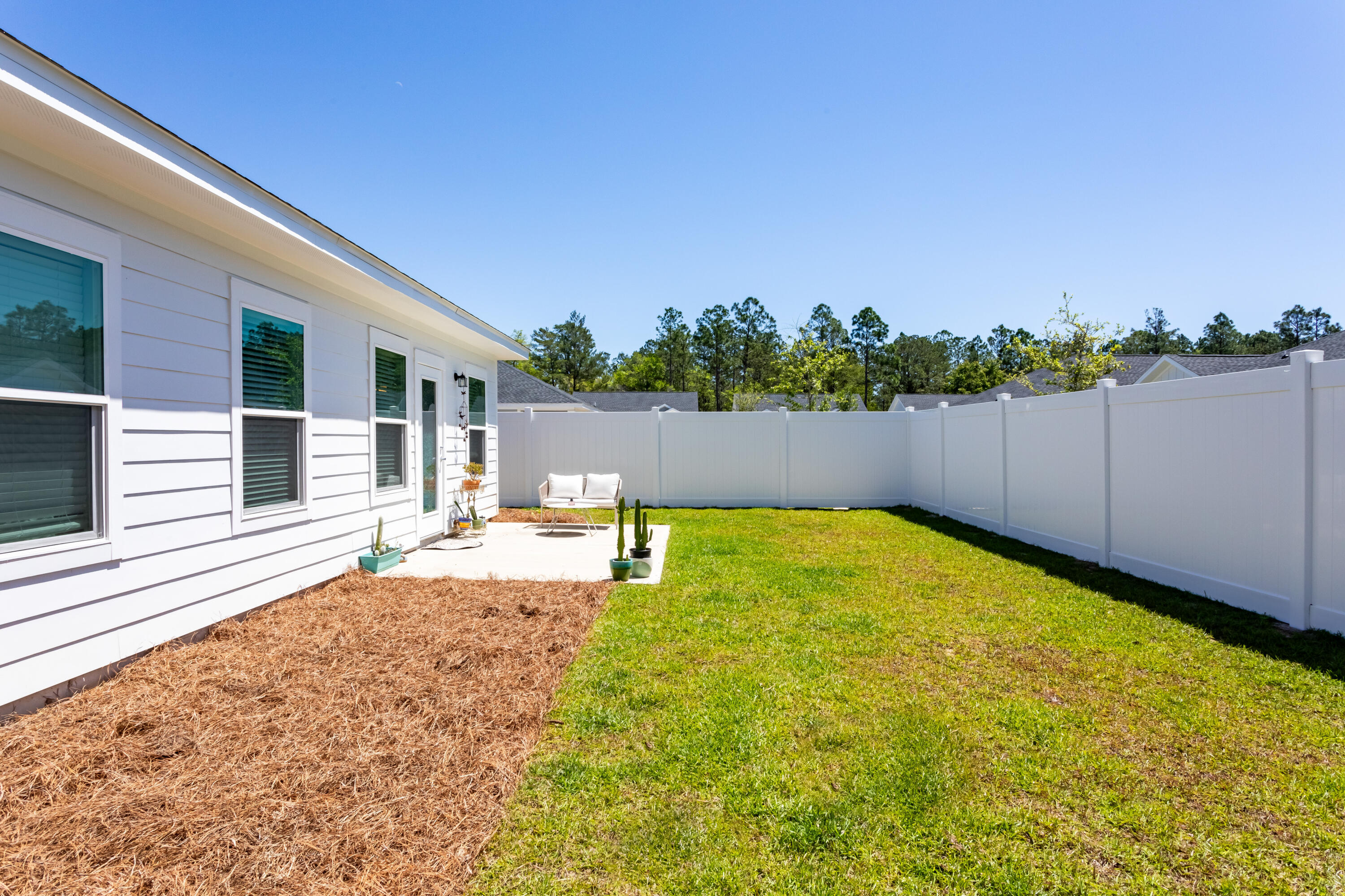 21 Alexander Way Freeport, FL 32439 - Photo 13 of 18 21 Alexander Way-203-HDR