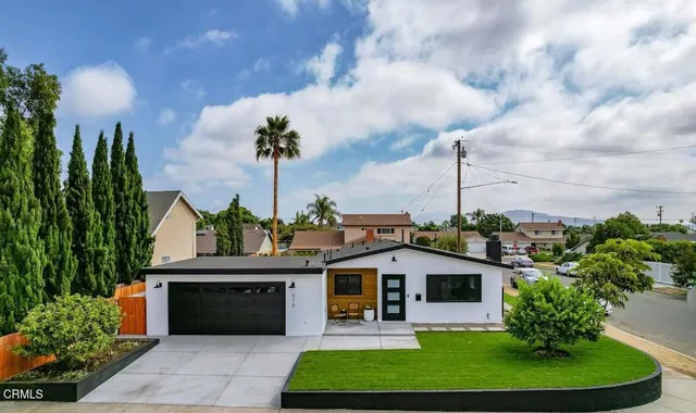 $949,990 | 918 Ann Arbor Avenue, Ventura, CA 93004