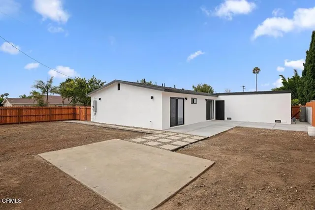 $949,990 | 918 Ann Arbor Avenue, Ventura, CA 93004