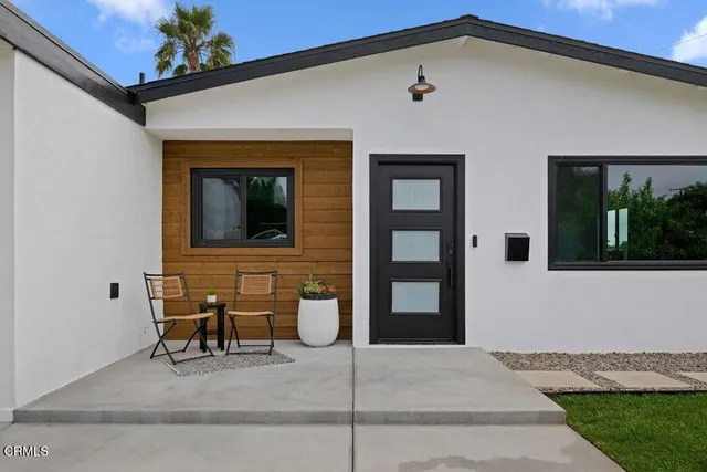 $949,990 | 918 Ann Arbor Avenue, Ventura, CA 93004