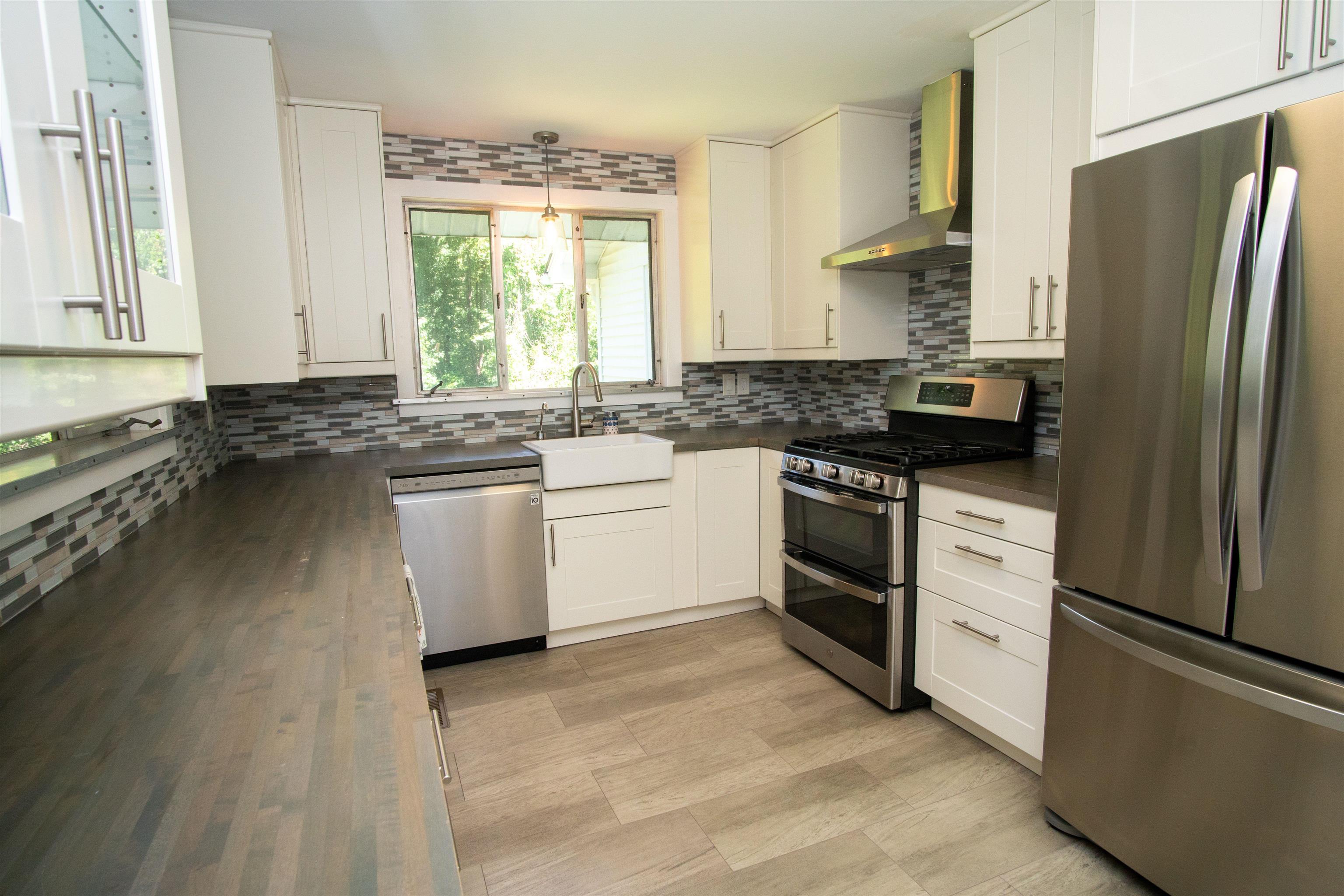 409 Lockhart Road Tryon, NC 28782 - Photo 16 of 36