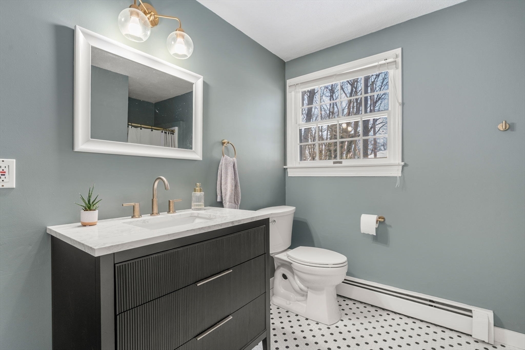 2 Cobblers Lane Beverly, MA 01915 - Photo 12 of 25