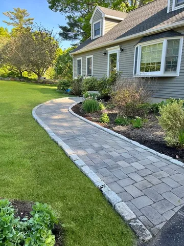 $779,000 | 2 Cobblers Lane, Beverly, MA 01915