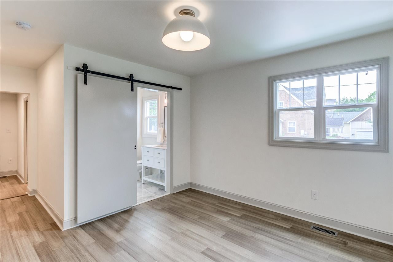1101 East Lane Street Raleigh, NC 27601 - Photo 9 of 12 Photo 9