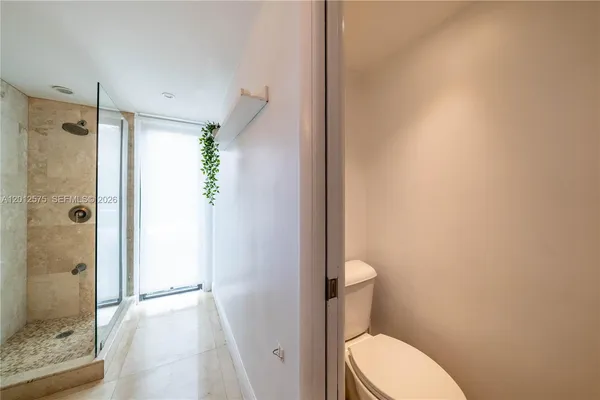 $5,750 | 330 Southwest 133rd Place, Unit 330, Miami, FL 33184