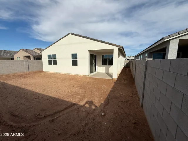 $1,895 | 7433 East Cozy Cottage Lane, San Tan Valley, AZ 85143