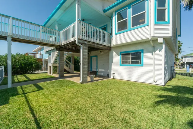 $475,000 | 385 Ling Street, Bayou Vista, TX 77563