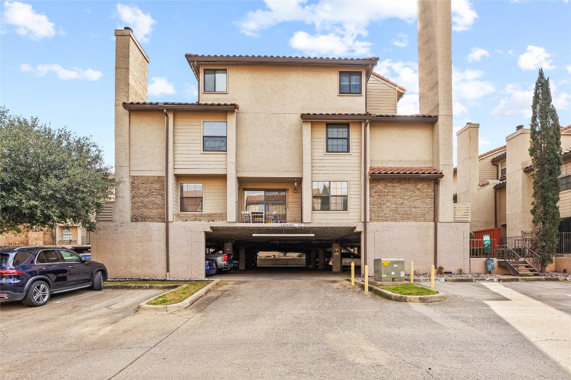 4777 Cedar Springs Road, Unit 8N Dallas, TX 75219 - Photo 11 of 34