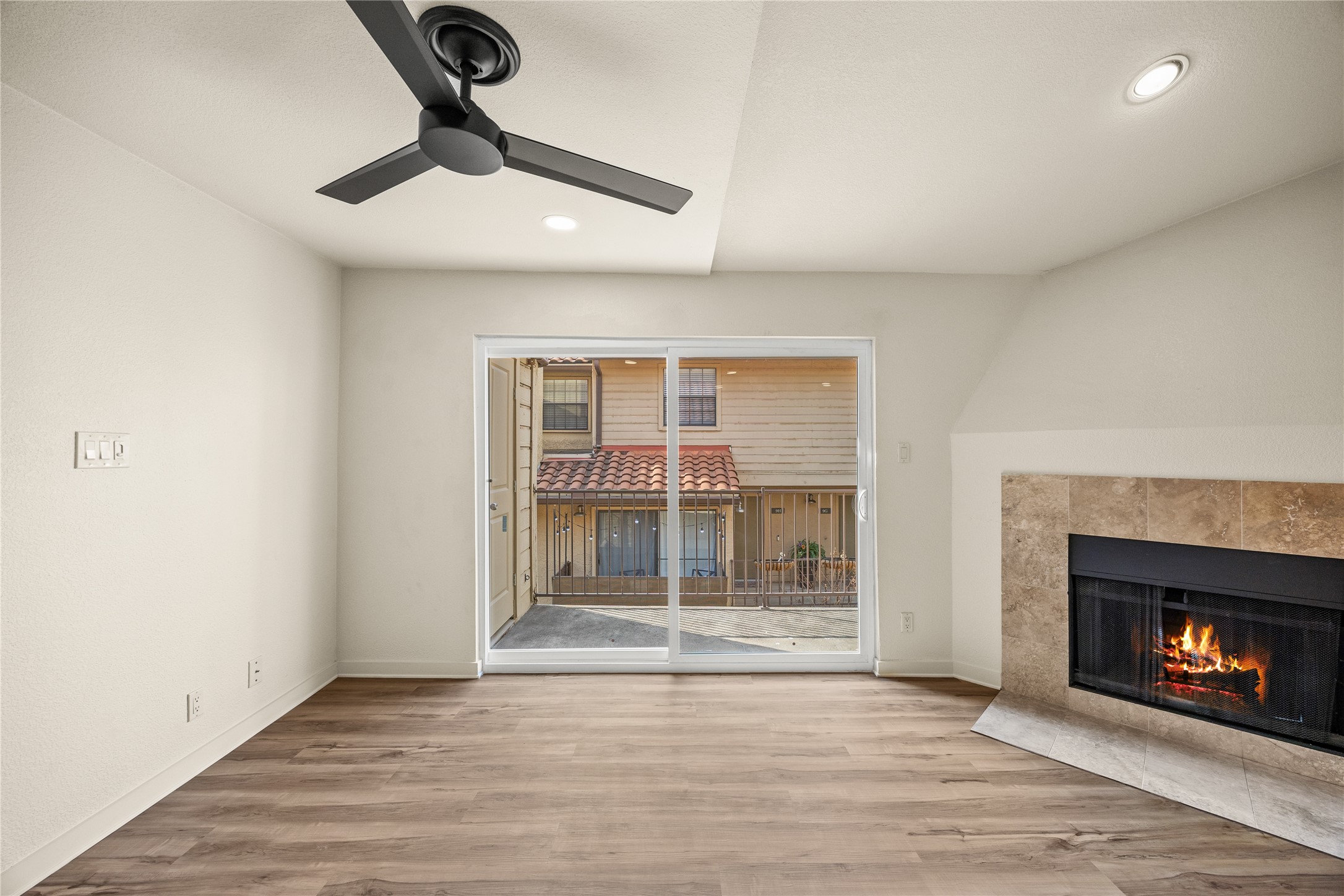 4777 Cedar Springs Road, Unit 8N Dallas, TX 75219 - Photo 17 of 34