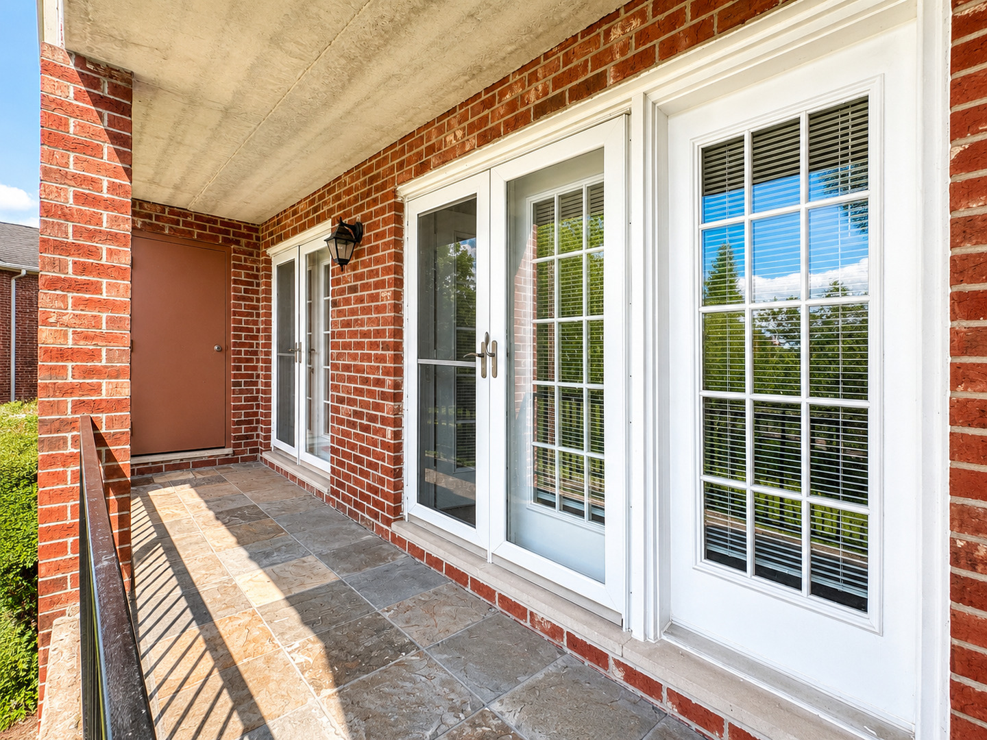 520 Biesterfield Road, Unit 209 Elk Grove Village, IL 60007 - Photo 14 of 31