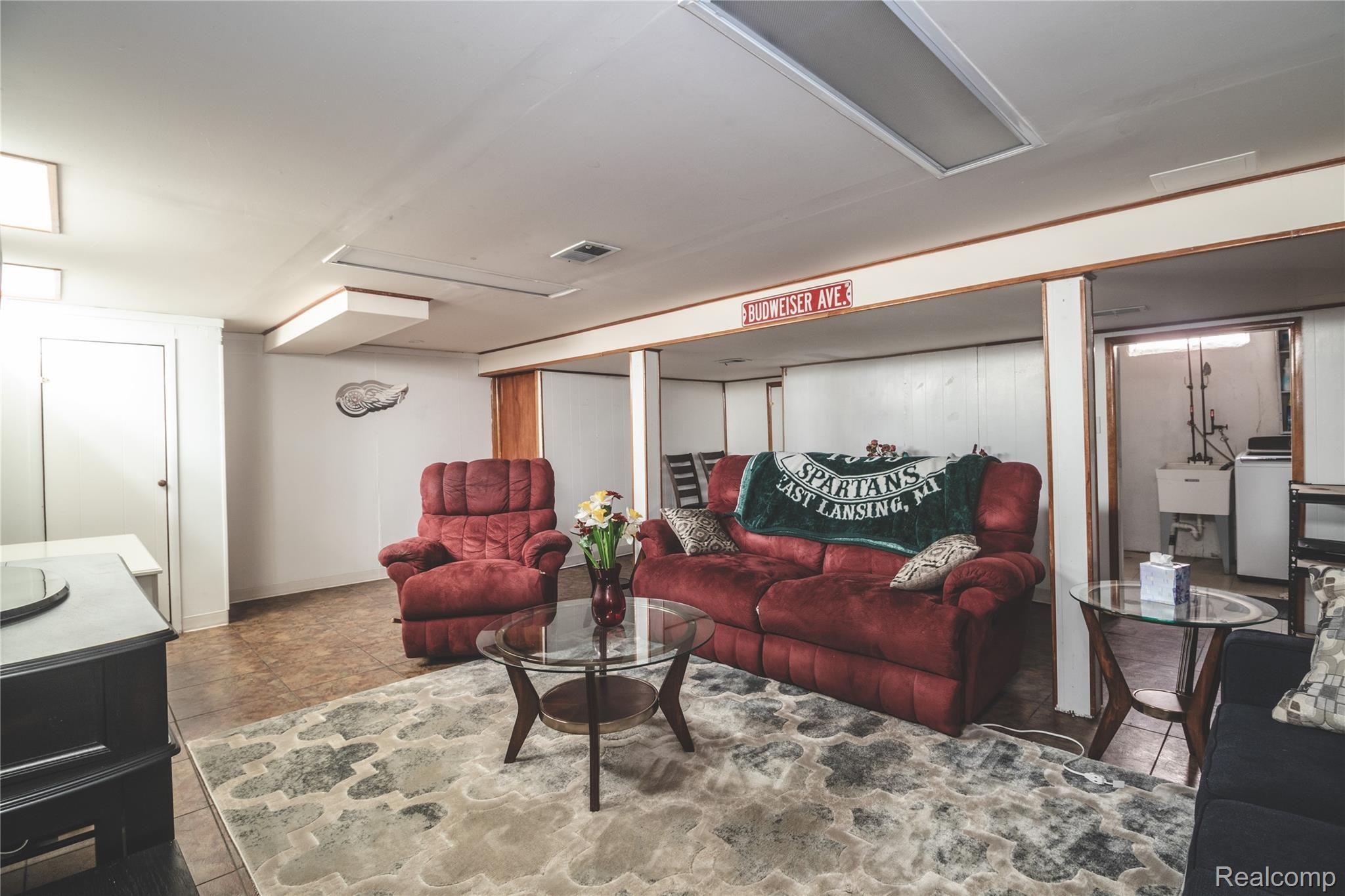 8954 Henry Ruff Road Livonia, MI 48150 - Photo 18 of 29 IMG_5425.jpg