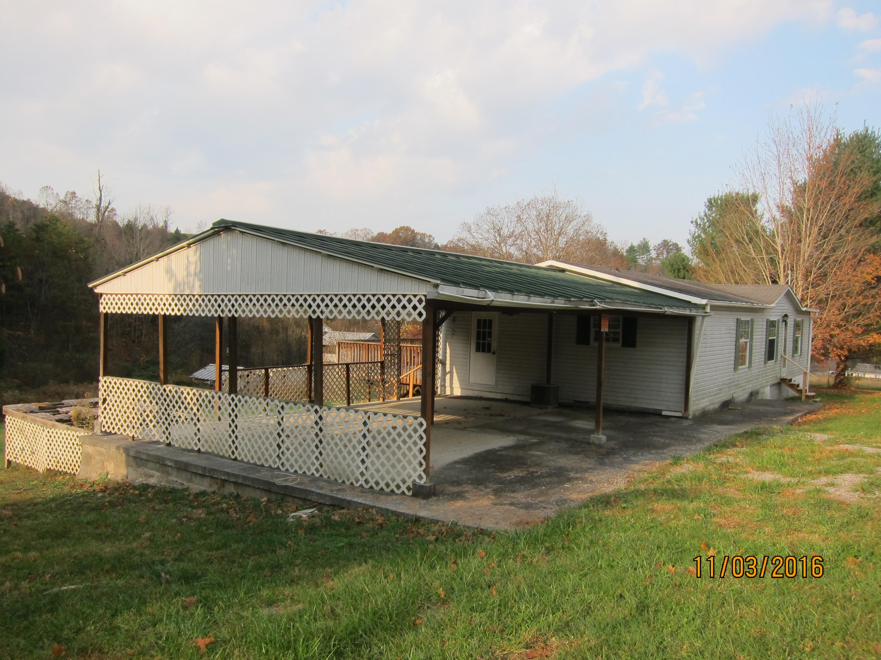 511 Wayside Talcott Road Wayside, WV 24985 - Photo 2 of 32 Gallery Image 2