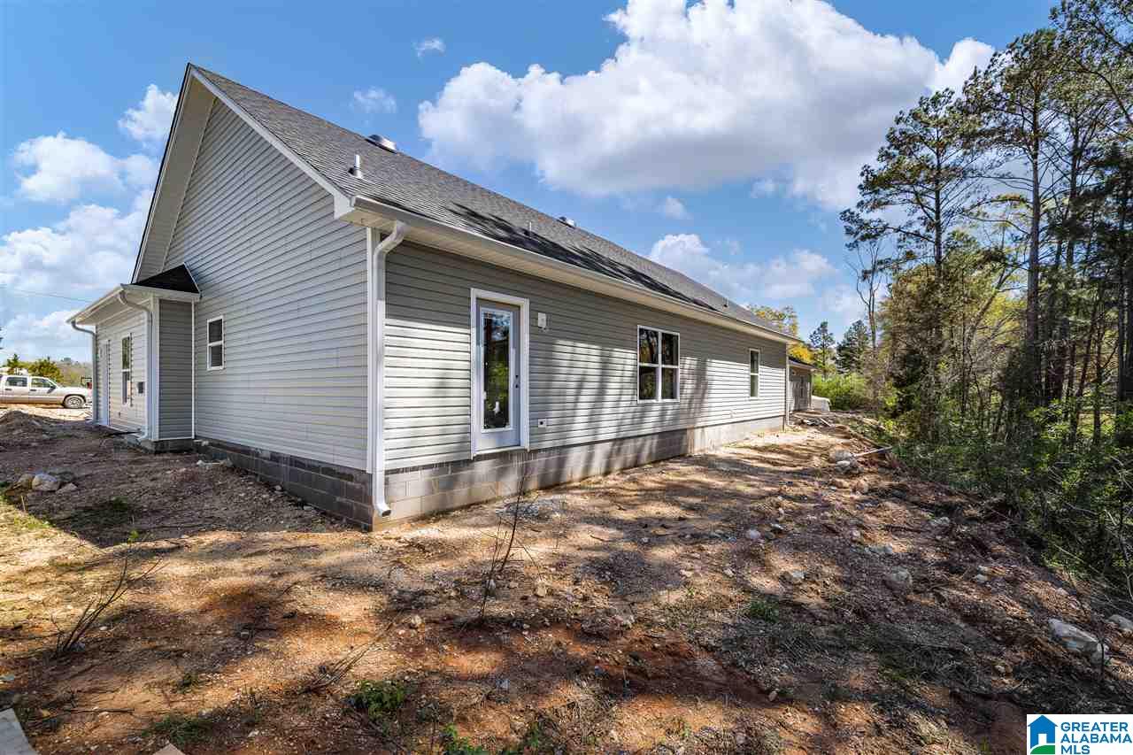415 Central Avenue Oneonta, AL 35121 - Photo 6 of 7
