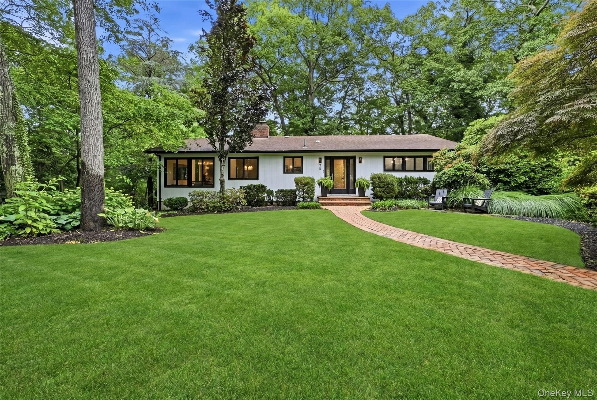 75 Laurel Hill Road Centerport, NY 11721 - Photo 1 of 28 Front of house