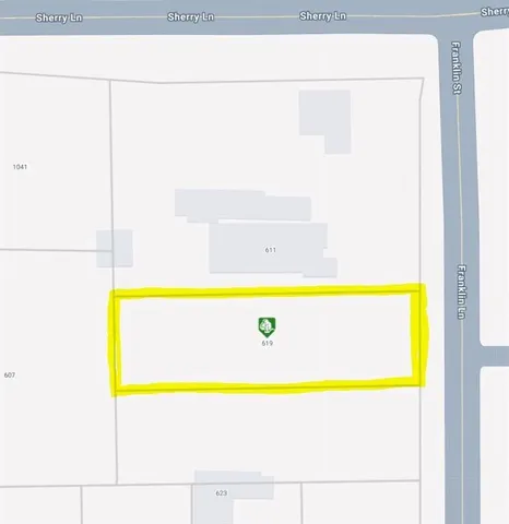 a picture of a field