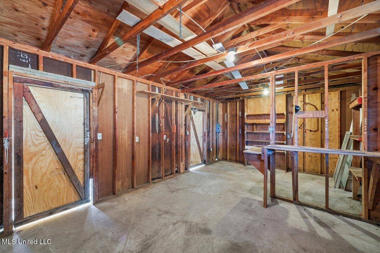 518 Walters Road Pelahatchie, MS 39145 - Photo 51 of 51 51-518 Walters Rd _ Home Tours MS