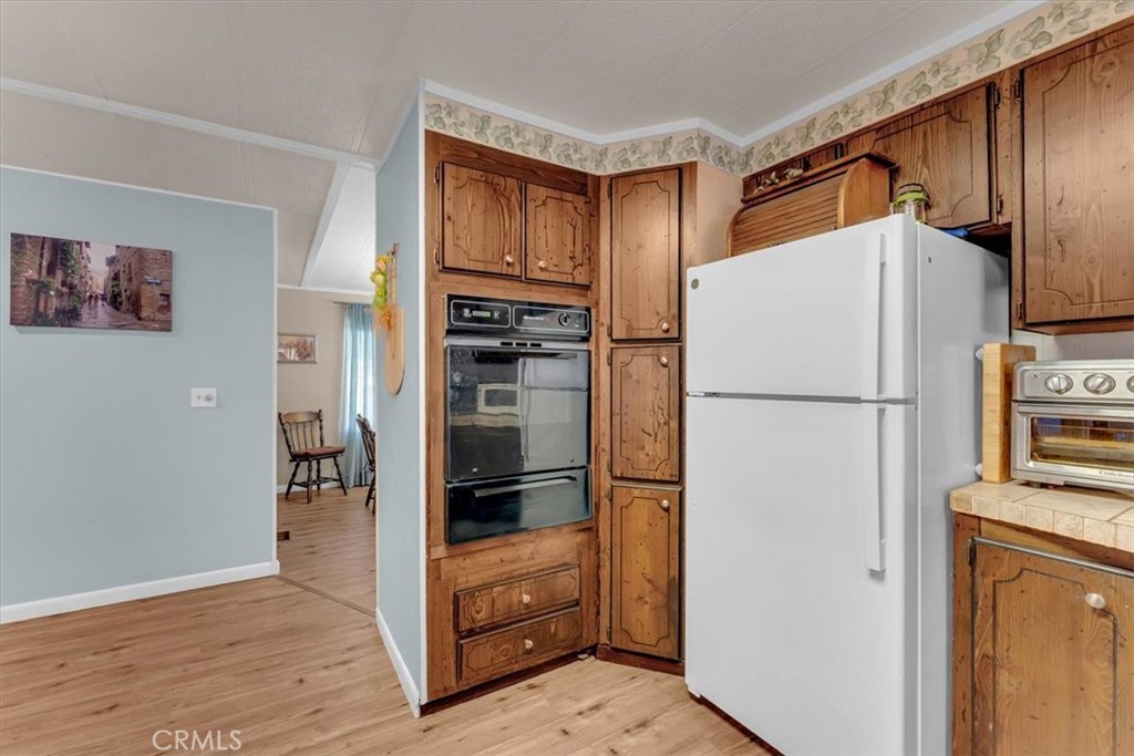 11705 Parey Avenue, Unit 13 Red Bluff, CA 96080 - Photo 13 of 40