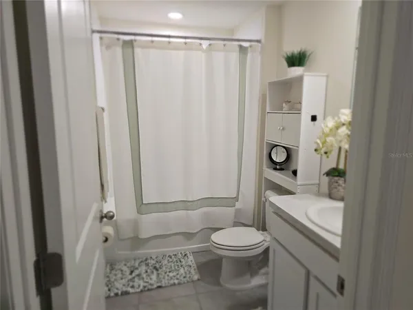 $390,000 | 16706 Sunburst Lake Street, Wimauma, FL 33598