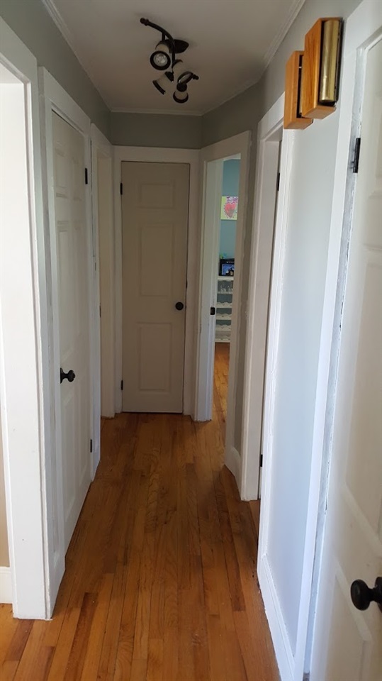 10 Middlebrook Road Dover, NH 03820 - Photo 13 of 38