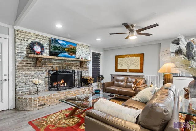 $434,000 | 7994 Hermitage Drive, Denham Springs, LA 70726