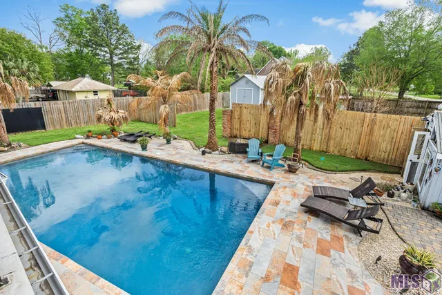 $434,000 | 7994 Hermitage Drive, Denham Springs, LA 70726