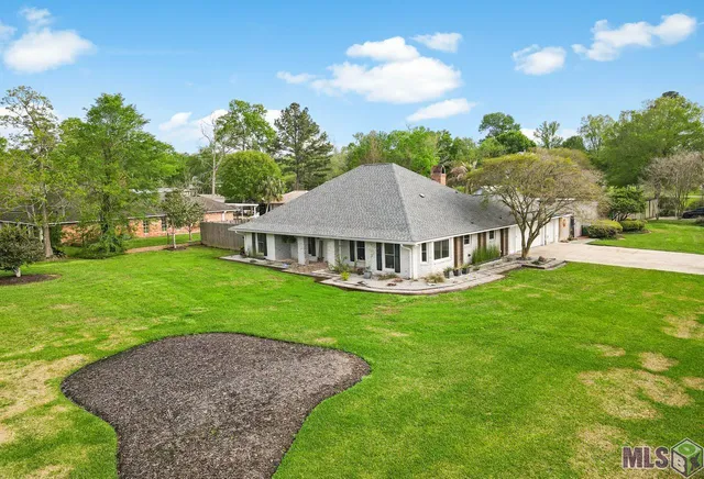$434,000 | 7994 Hermitage Drive, Denham Springs, LA 70726