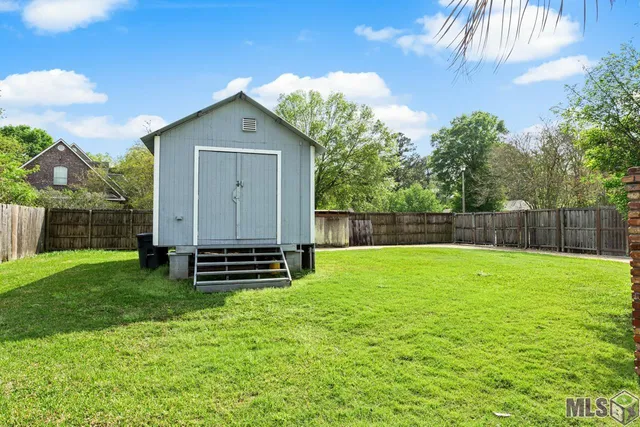 $434,000 | 7994 Hermitage Drive, Denham Springs, LA 70726