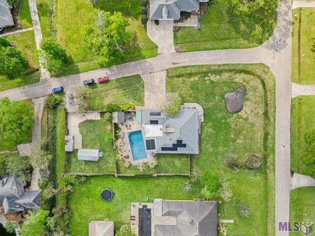 $434,000 | 7994 Hermitage Drive, Denham Springs, LA 70726