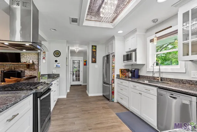 $434,000 | 7994 Hermitage Drive, Denham Springs, LA 70726