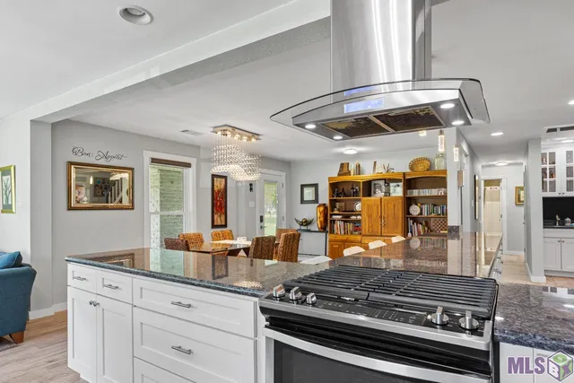 $434,000 | 7994 Hermitage Drive, Denham Springs, LA 70726