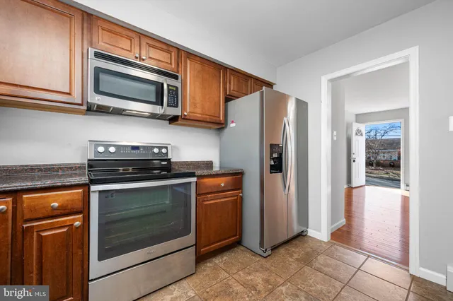 $215,000 | 1145 Industrial Avenue, Pottstown, PA 19464