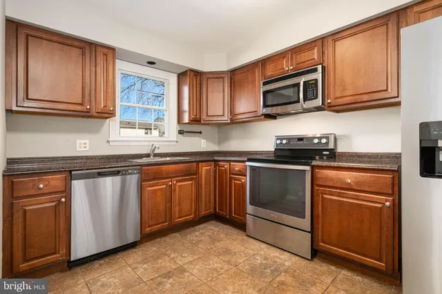 $215,000 | 1145 Industrial Avenue, Pottstown, PA 19464