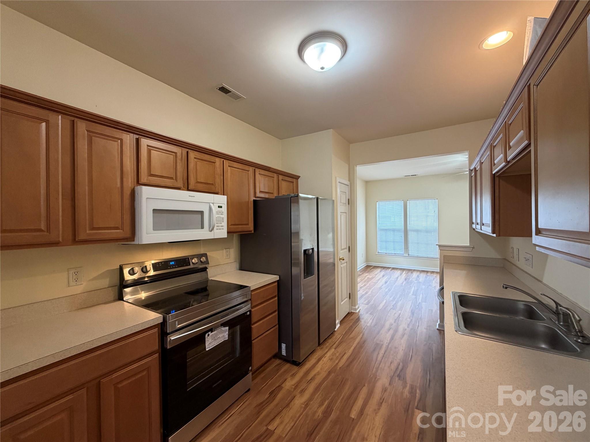 4873 Prosperity Ridge Road Charlotte, NC 28269 - Photo 9 of 23