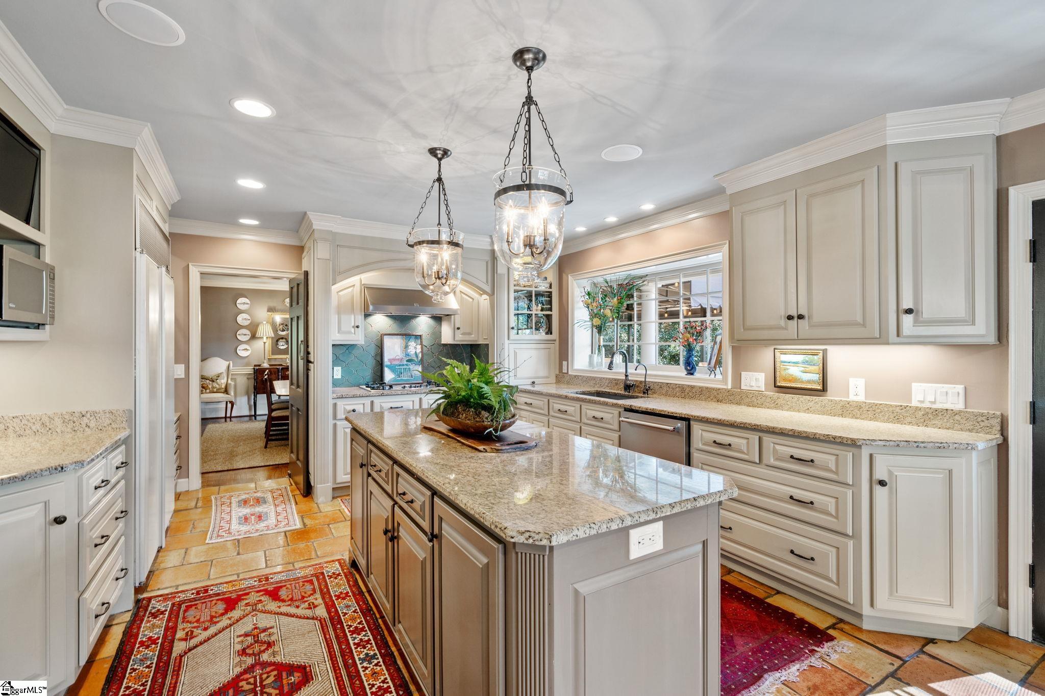 5 Barksdale Road Greenville, SC 29607 - Photo 13 of 36