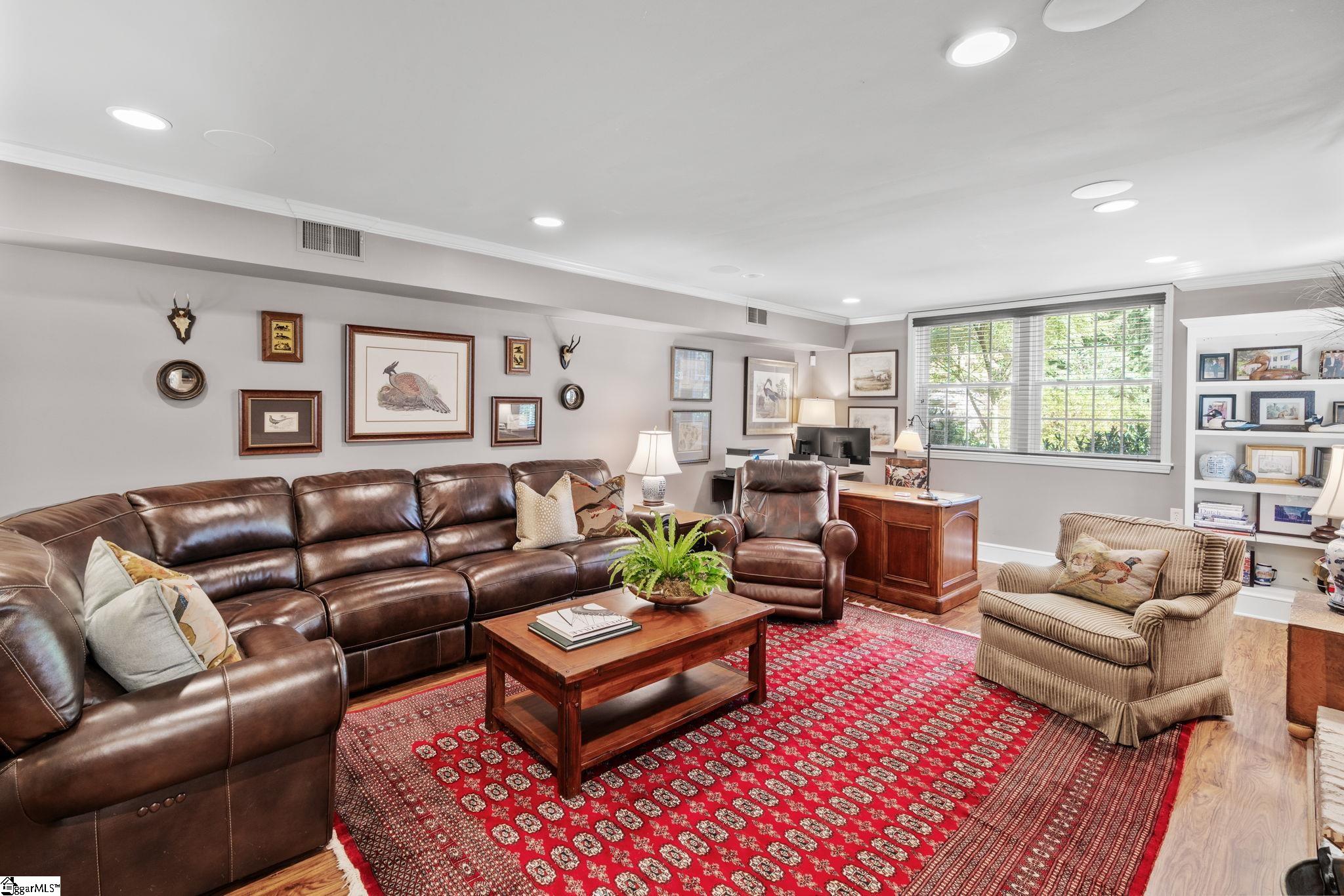 5 Barksdale Road Greenville, SC 29607 - Photo 25 of 36