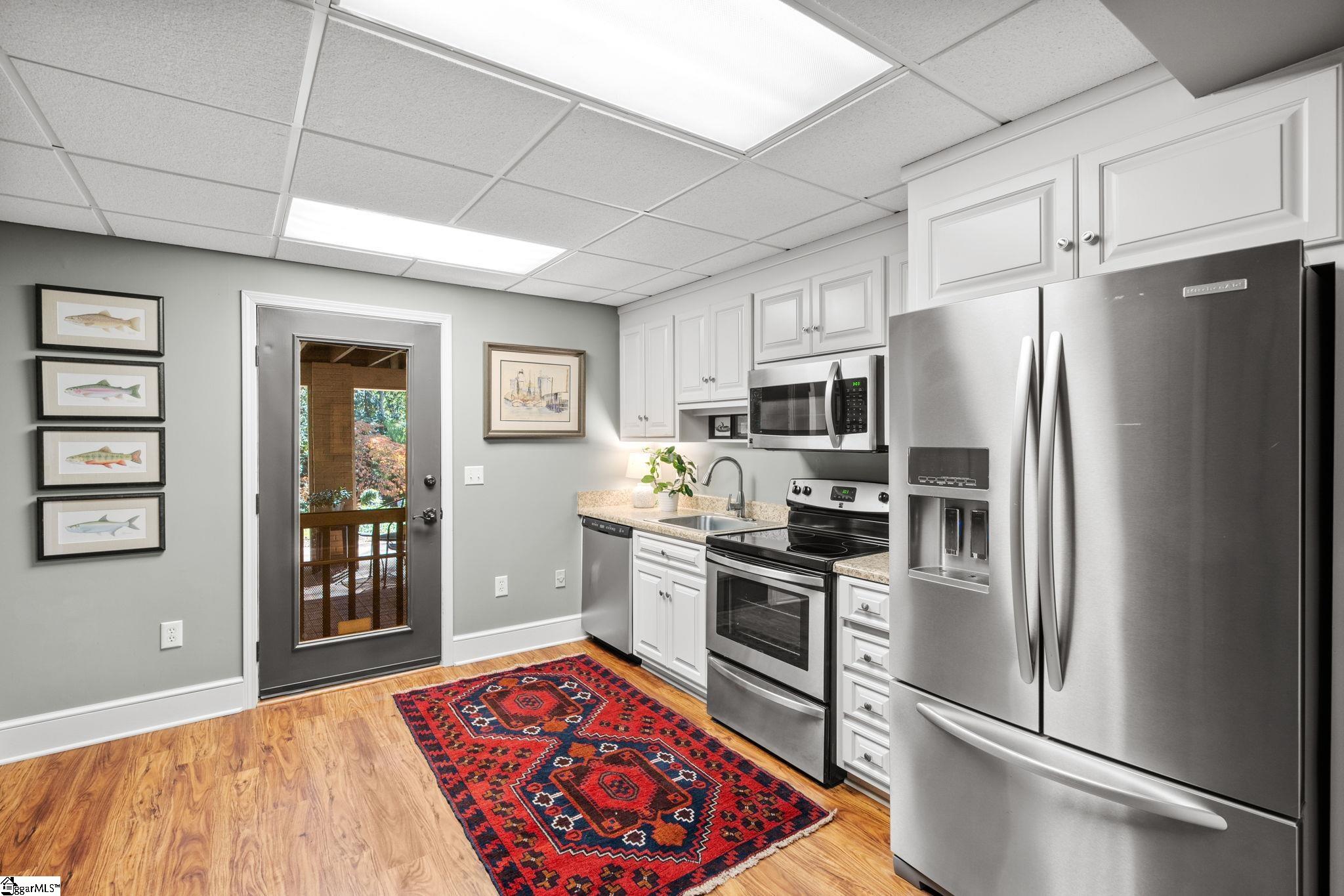 5 Barksdale Road Greenville, SC 29607 - Photo 27 of 36