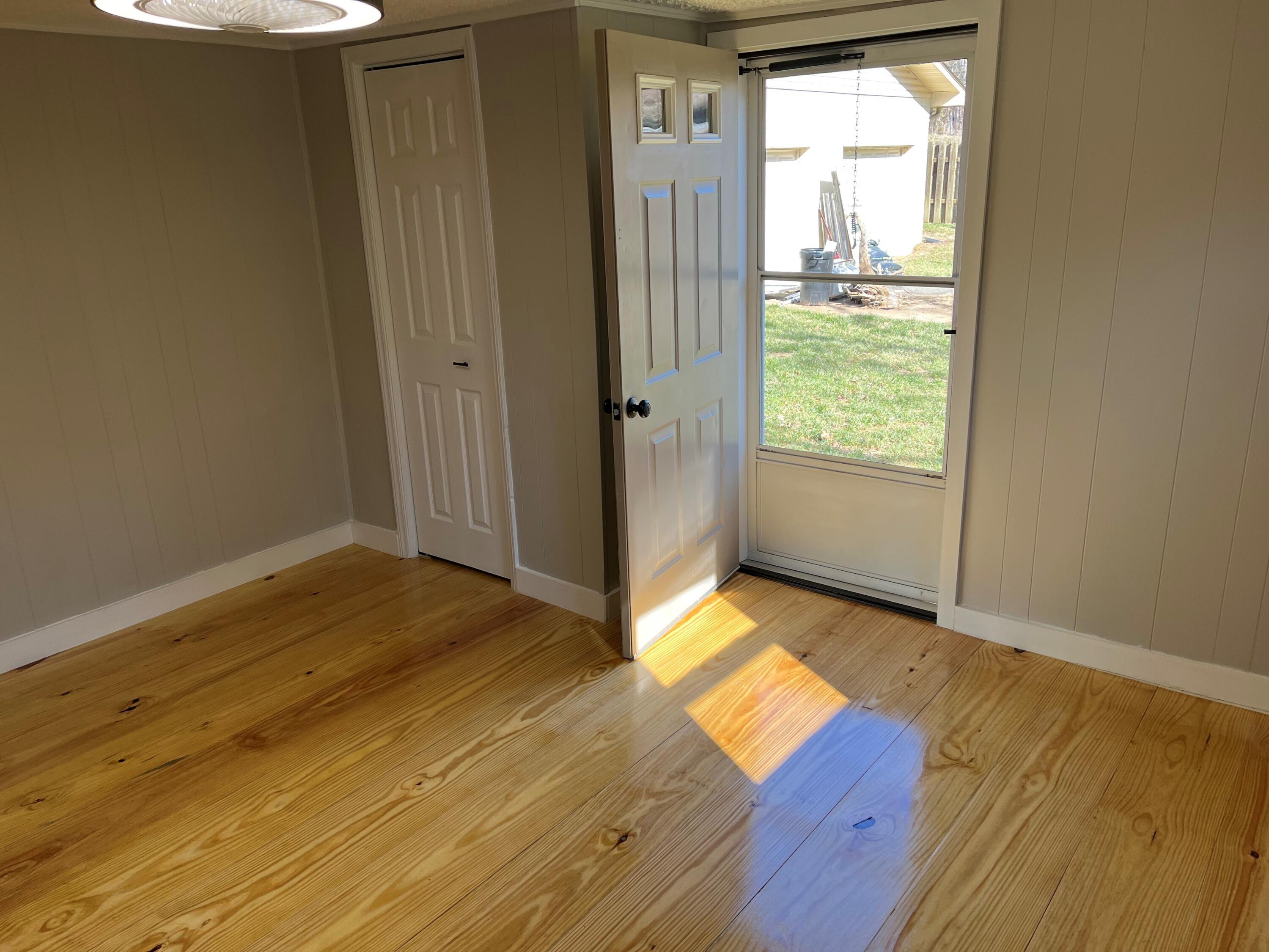 111 Bud Hicks Road Hampton, TN 37658 - Photo 16 of 29 ward3