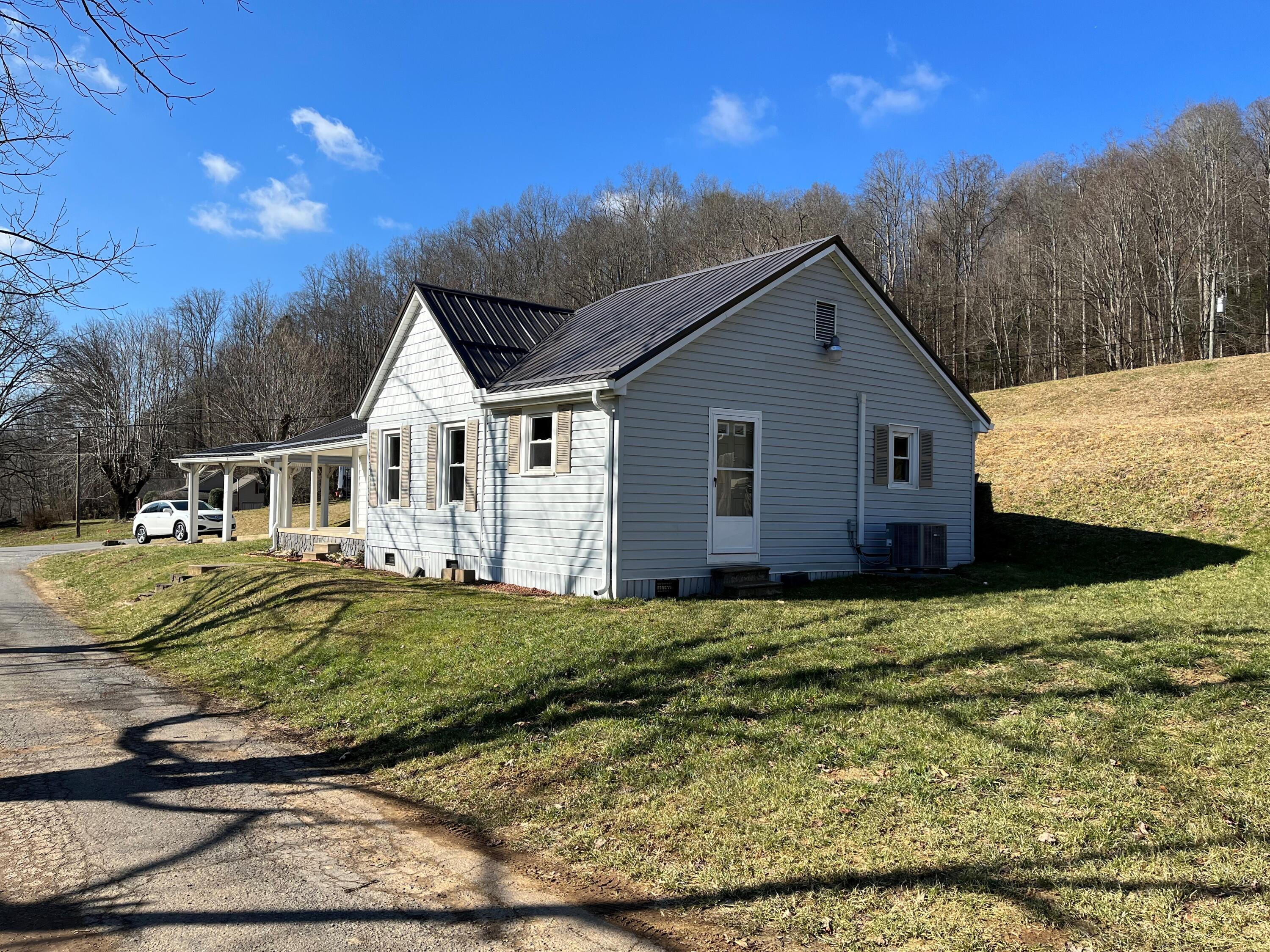 111 Bud Hicks Road Hampton, TN 37658 - Photo 3 of 29 ward21