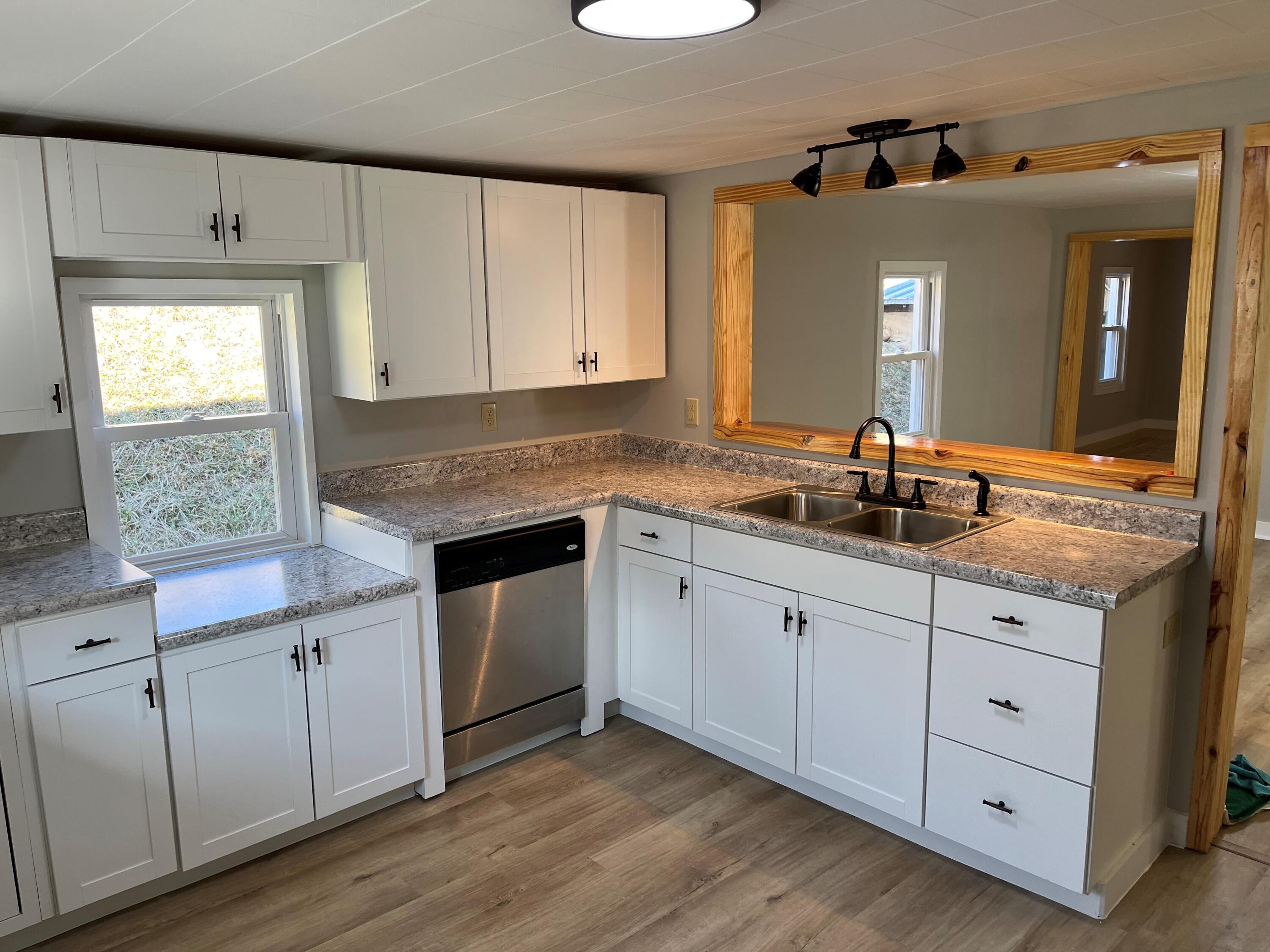 111 Bud Hicks Road Hampton, TN 37658 - Photo 10 of 29 ward14