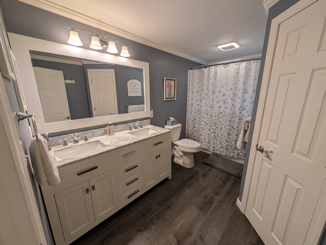 7904 Bargain Road Erie, PA 16509 - Photo 12 of 17 Bathroom