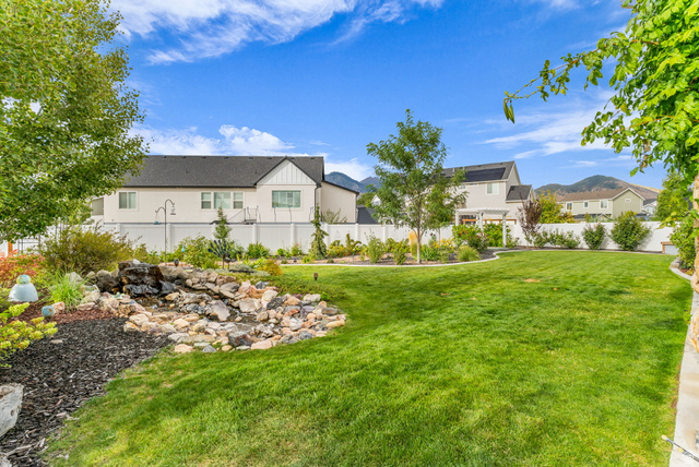 2454 West Jackson Street Mapleton, UT 84664 - Photo 48 of 63 Fenced backyard featuring a residential view