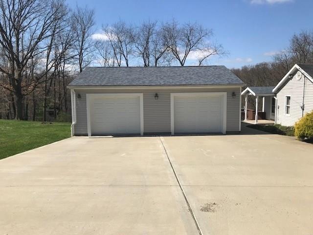 33 Walnut Street Burgettstown, PA 15021 - Photo 14 of 15 Gallery Image 14