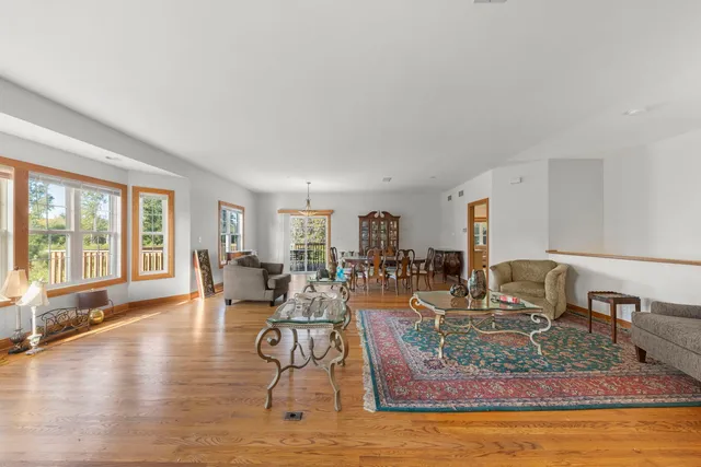 $2,875 | 1537 Queen Ann Lane, Gurnee, IL 60031