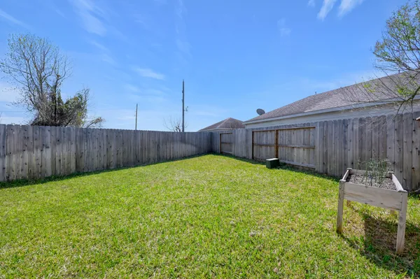 $2,000 | 29705 Meridian Hill Drive, Spring, TX 77386