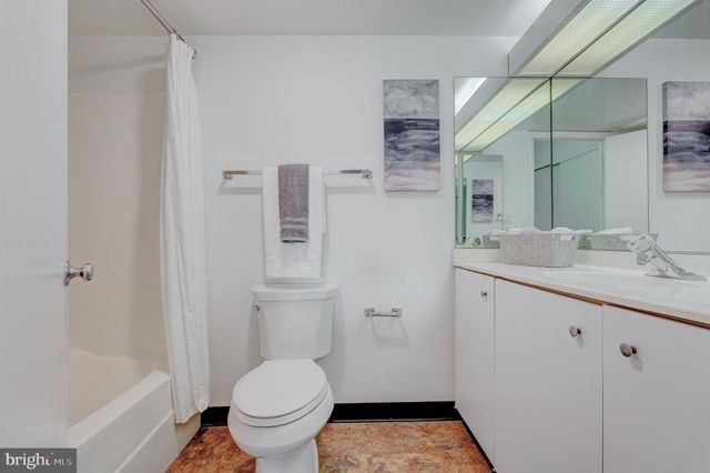 $287,000 | 111 Hamlet Hill Road, Unit 1008, Baltimore, MD 21210