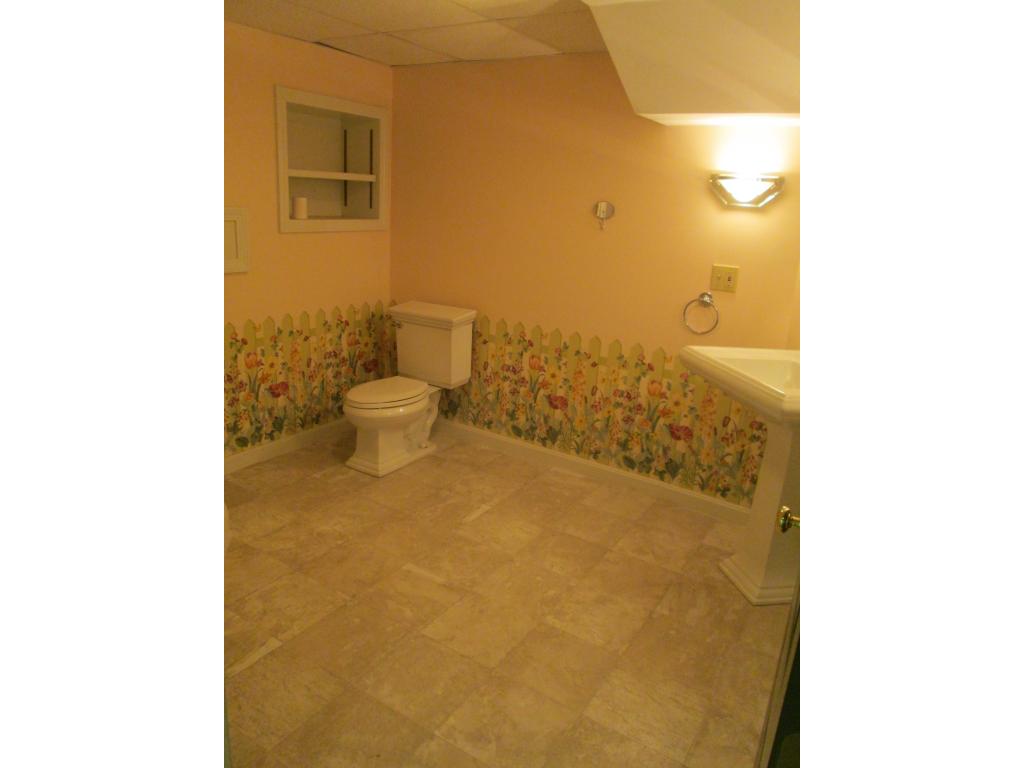 118 Castle Hill Road Windham, NH 03087 - Photo 28 of 33