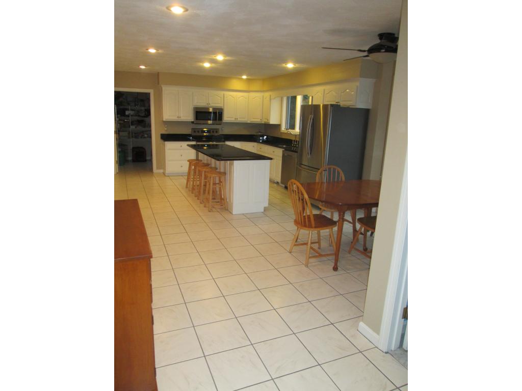 118 Castle Hill Road Windham, NH 03087 - Photo 5 of 33