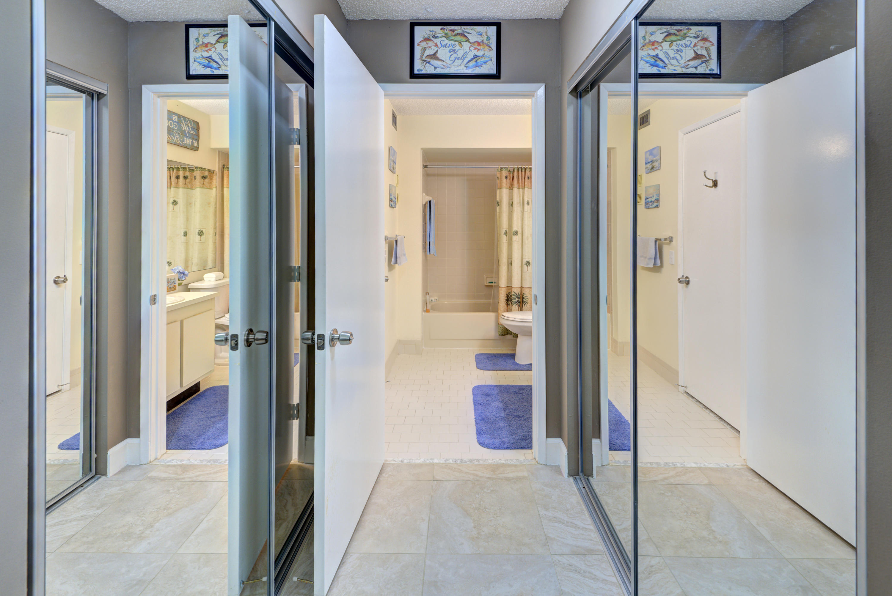 18900 Stewart Circle, Unit 1 Boca Raton, FL 33496 - Photo 16 of 23 Hall