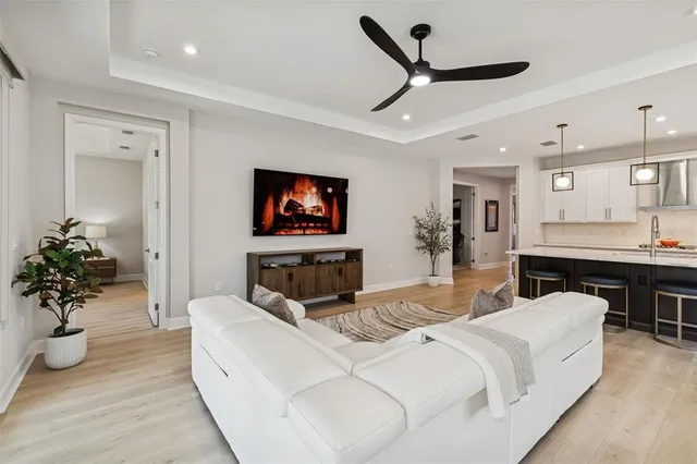 $594,900 | 1725 Point Grace Road, Tavares, FL 32778