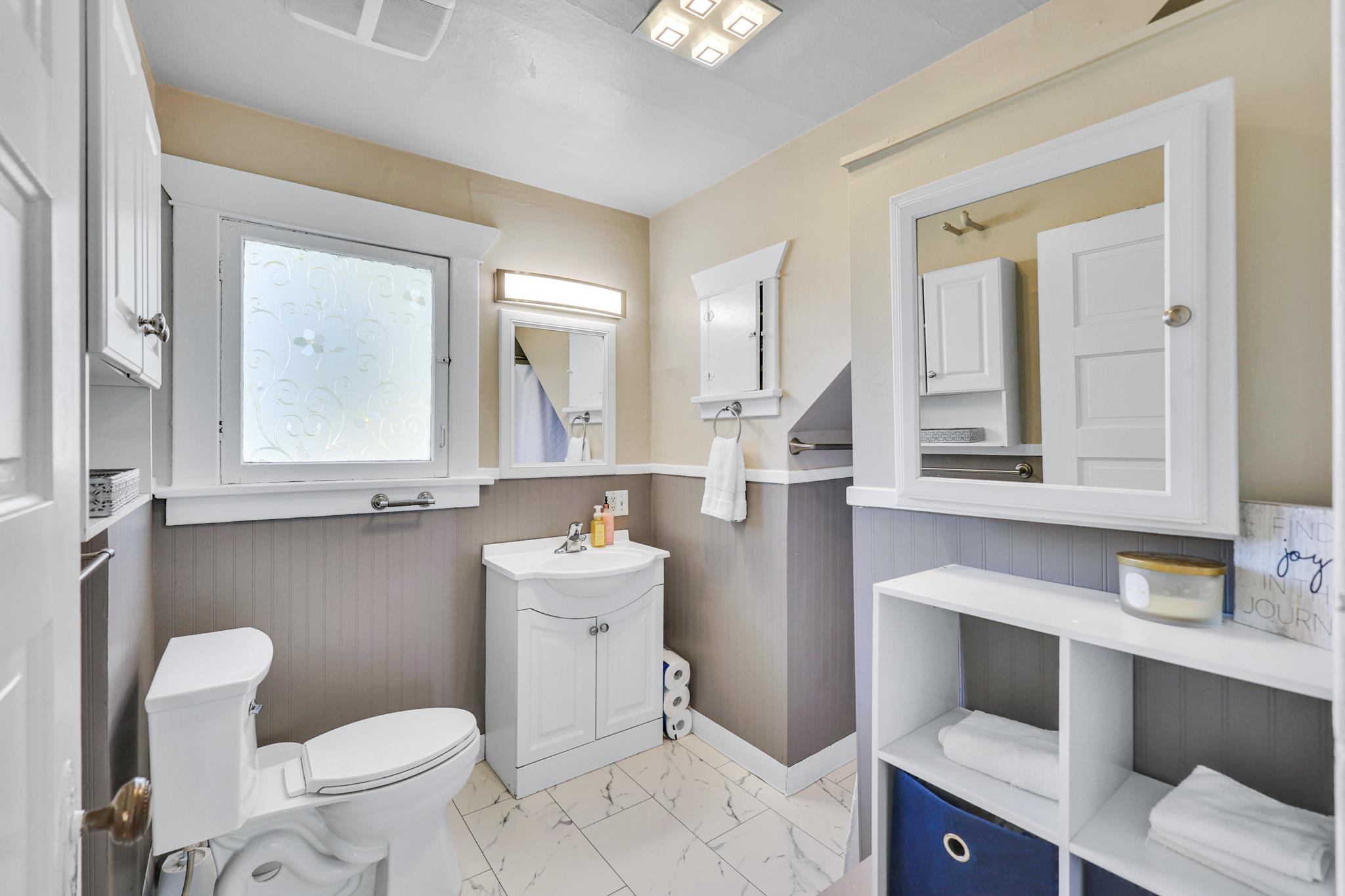 1924 West Indiana Avenue Spokane, WA 99205 - Photo 18 of 38